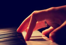 LPL首支9连败队伍诞生！EDG选手怒怼粉丝：你行你上去打啊.